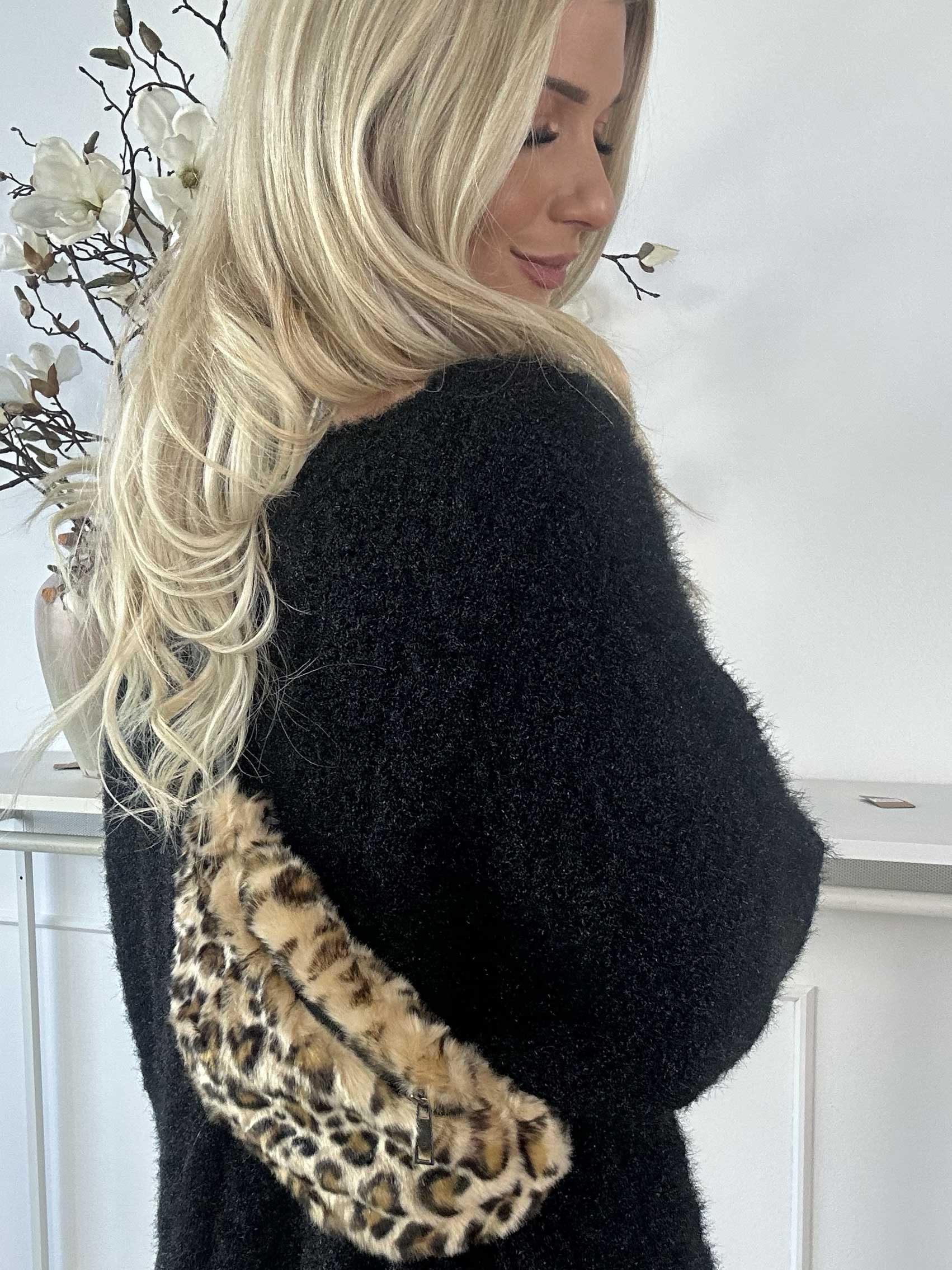 Tamara - Mjuk crossbody-väska med leopardmönster